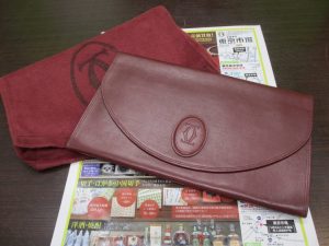 いづろ 中町 金生町 照国通り 東京市場 天文館 御着屋交番前店 ブランド カルティエ バッグ 買取しました。