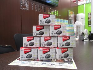 霧島市 買取専門 東京市場 ドンキホーテ霧島隼人店 電動工具 マキタ リチウムイオンバッテリー 買取しました。
