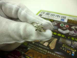 日立 高萩 北茨城 常陸太田 買取専門 東京市場 メガドンキ 日立店 宝石 プラチナ ダイヤモンド リング 買取しました。