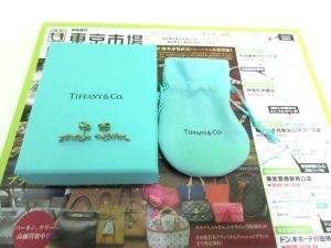 行田市 熊谷市 高価買取 買取専門 東京市場 ドンキ 行田持田インター店 ブランド ティファニー ピアス 買取しました。
