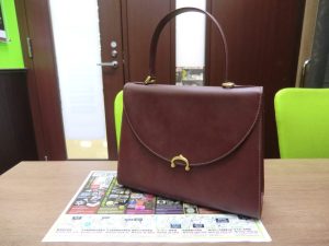 鹿児島市 買取専門 東京市場 サンキュー新栄店 ブランド Cartier バッグ 買取しました。