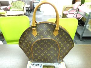 鹿児島市内 買取専門 東京市場 鹿児島中央店 ブランド ルイヴィトン バッグ 買取しました。