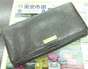 鹿児島市内 買取専門 東京市場 鹿児島中央店 ブランド グッチ 長財布 買取しました。