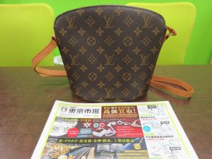 いづろ 中町 金生町 照国通り 東京市場 天文館 御着屋交番前店 ブランド ルイ・ヴィトン バッグ 買取しました。