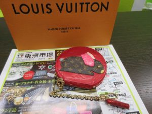いづろ 中町 金生町 照国通り 東京市場 天文館 御着屋交番前店 ブランド ルイ・ヴィトン コインケース 買取しました。