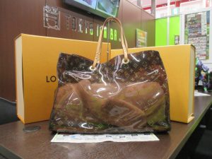 霧島市 買取専門 東京市場 ドンキホーテ霧島隼人店 ブランド ルイヴィトン バッグ 買取しました。