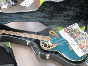 霧島市 買取専門 東京市場 ドンキホーテ霧島隼人店 楽器 オベーション アコースティックベース 買取しました。