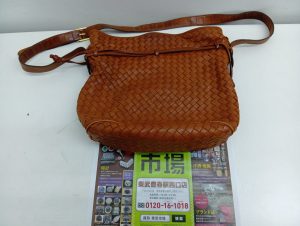 春日部市内！買取専門 東京市場 東武豊春駅西口店 ボッテガ ヴェネタ イントレチャート ショルダーバッグ 買取しました。