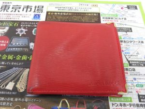 所沢 入間 狭山 日高 秩父 東村山 買取専門 東京市場 西武小手指駅北口タワーズ店 ニナリッチ 財布 買取しました。