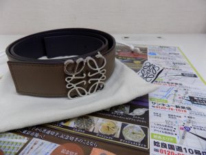 鹿児島市 買取専門 東京市場 サンキュー新栄店 ブランド LOEWE ベルト 買取しました。