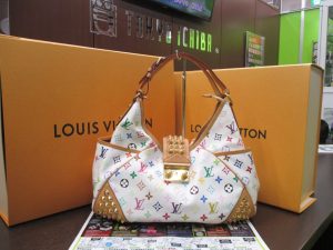 霧島市 買取専門 東京市場 ドンキホーテ霧島隼人店 ブランド ルイヴィトン バッグ 買取しました。