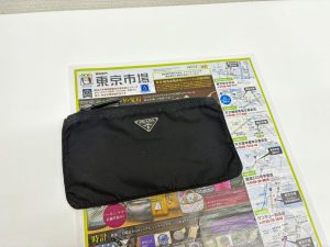 鹿児島市 東京市場 天文館 地蔵角交番前店 ブランド PRADA プラダ ポーチ 買取しました。