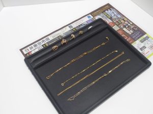 行田市 熊谷市 高価買取 買取専門 東京市場 ドンキ 行田持田インター店 貴金属 金 プラチナ 色石付きリング 買取しました。