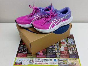 春日部市内！買取専門 東京市場 東武豊春駅西口店 アシックス ハイパースピード 5 ランニング シューズ 買取しました。