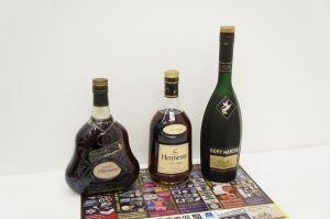 伊奈ウニクスそば！買取専門東京市場 伊奈町学園店はなんでも査定！洋酒 ブランデー ヘネシー 買取しました。