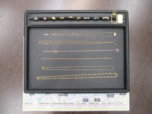 霧島市 買取専門 東京市場 ドンキホーテ霧島隼人店 金 プラチナ 貴金属 製品 買取しました。