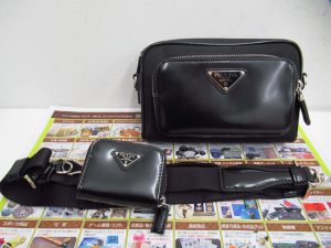 町田市 相模原市 出張買取 高価買取 買取専門 東京市場 町田駅前コビルナ店 ブランド プラダ ナイロン×レザー ショルダーバッグ 買取しました。